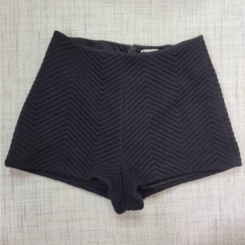 Urban Outfitters Coincidence and Chance Quilted Pinup Shorts Black 6